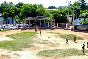 Inefi anuncia inicio remozamiento estadio de béisbol escuela La Zafra con inversión de RD$32 MM