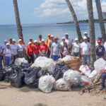 Voluntariado Bancentraliano realiza II Jornada limpieza de costas playa Montesinos