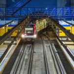 Metro de Santo Domingo extiende horario hasta la medianoche con servicio gratis desde 10:30 de la noche