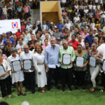 Abinader entrega más de 1,000 títulos de propiedad