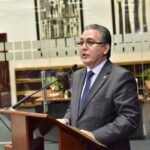 Luis Martín Gómez tras 19 años concluye funciones como director de comunicaciones del BCRD