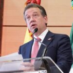 Ministro Bisonó viaja a Abu, Dabi-Emiratos Árabes Unidos para agotar agenda comercio bilateral