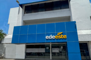 Edeeste acuerda con MLB mejorar servicios eléctricos de complejos deportivos de Boca Chica y Guerra