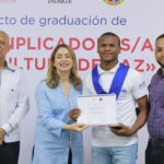 “Familias en paz” de Supérate gradúa 50 jóvenes y mujeres