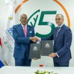 Contralor inaugura Unidad de Auditoría Interna 271 en la sede de ECO5RD