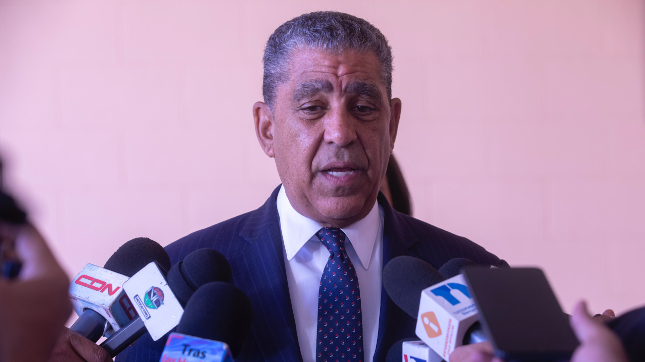 Congresista Adriano Espaillat resalta valoración tiene EE.UU. de RD por avances en la economía