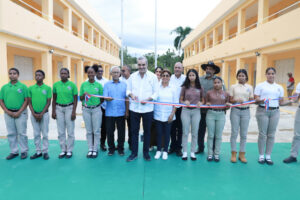 Presidente Abinader inaugura un Caipi y un nuevo Instituto Tecnológico San Ignacio Loyola, en Dajabón