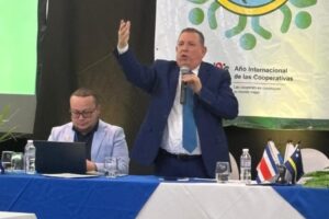 Coopnama participa en Primer Congreso Internacional de Cooperativismo en Curazao