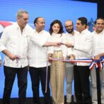 Presidente Abinader inaugura moderno edificio CoopReservas