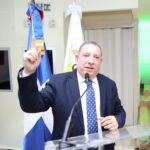 Académicos colombianos imparten conferencia sobre emprendedurismo en Coopnama