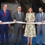 SIMV y Cadomca reconocen al gobernador Valdez Albizu por el surgimiento y desarrollo del mercado de valores en RD