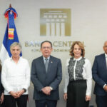 Gobernador Valdez Albizu recibe al embajador de la Unión Europea, Raúl Fuentes Milani