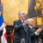 Presidente Abinader reitera en su gobierno «no existen intocables ni privilegios frente a la ley»