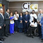 JCE entrega nueva cédula a personas con discapacidad y a miembros del Salón de la Fama de Cooperstown