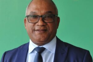 Procurador de Medio Ambiente de provincia Duarte lleva empleados a audiencia a declarar contra periodista Olivo De León