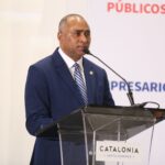 Julito Fulcar presenta el Plan Estratégico Peravia 2025-2055 durante almuerzo con Grupo de Comunicaciones Corripio