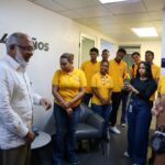 Participantes de Infotep recorren instalaciones de periódico El Nuevo Diario