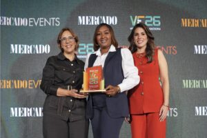 Banco Adopem promueve la cultura financiera y reconoce el liderazgo de dos emprendedoras en Visión Emprendedora