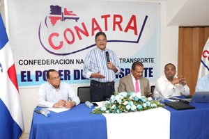 Intrant fortalece diálogo con transportistas y crea comisión para revisión de expedientes