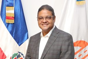 Intrant respetará ley acatando sentencia Tribunal Constitucional sobre vigencia licencia adultos mayores
